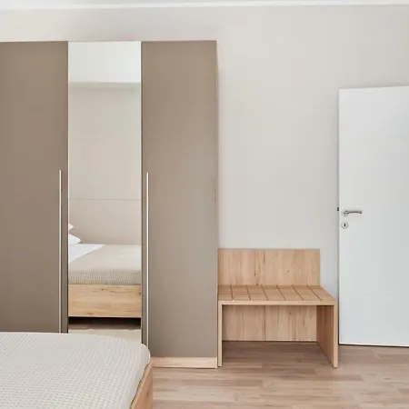 Aaa Anic Amazing Deluxe Appartement *