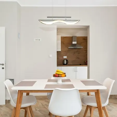 Aaa Anic Amazing Deluxe Appartement *