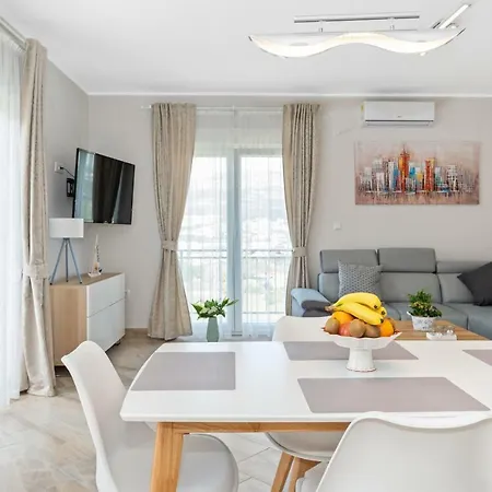 Aaa Anic Amazing Deluxe Appartement Split