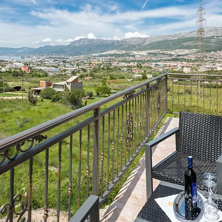 Aaa Anic Amazing Deluxe Appartement Split