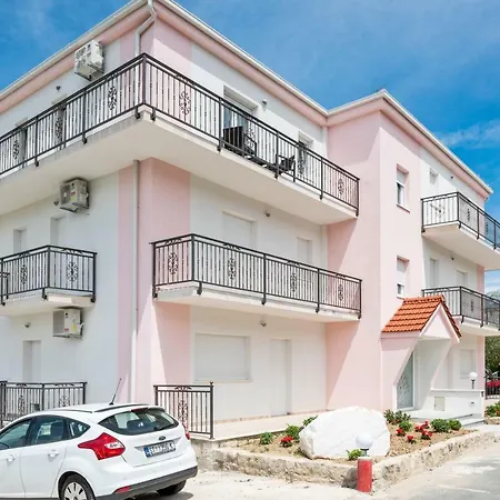 Apartment Aaa Anic Amazing Deluxe