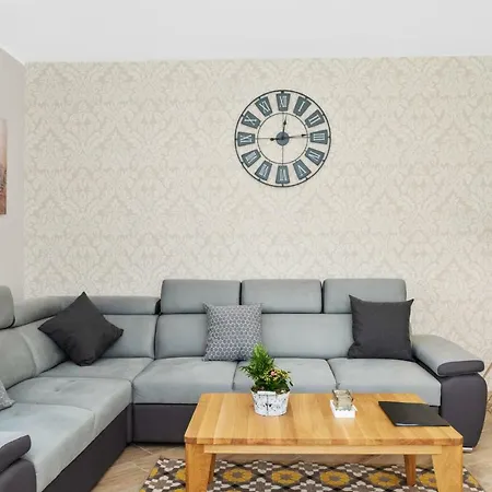 Aaa Anic Amazing Deluxe Appartement Split