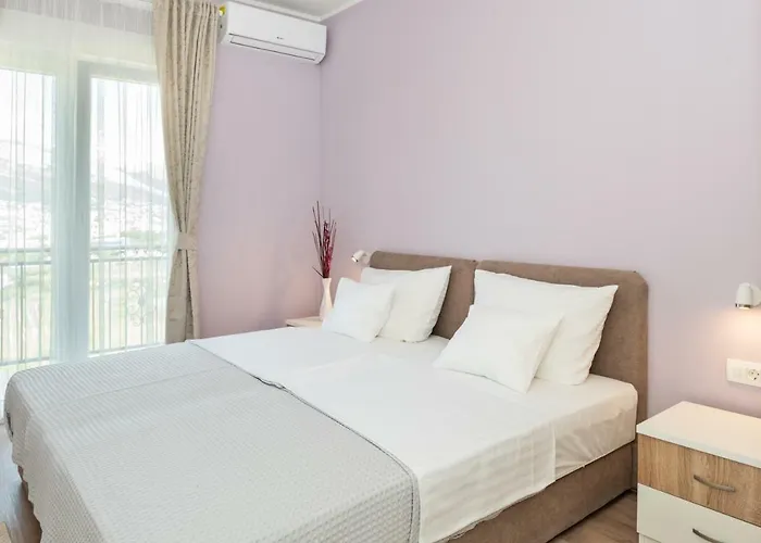 Aaa Anic Amazing Deluxe Appartement *