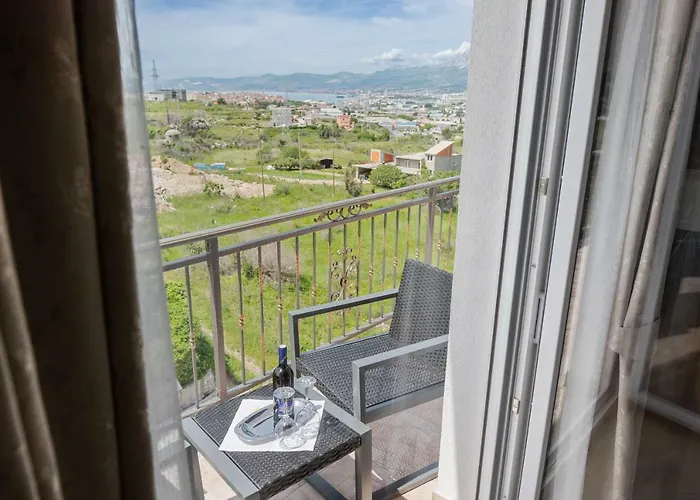 Appartement Aaa Anic Amazing Deluxe Split