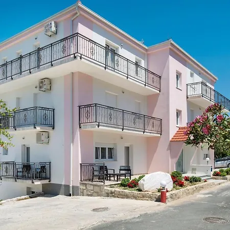 Aaa Anic Amazing Deluxe سبليت